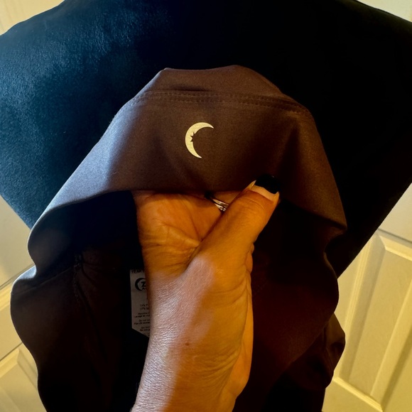 Zyia Womens Active Sports Bra Strappy Chocolate Brown XS Removable Pads NWOT $49 - Picture 5 of 6